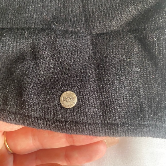 UGG beanie - Picture 4 of 4